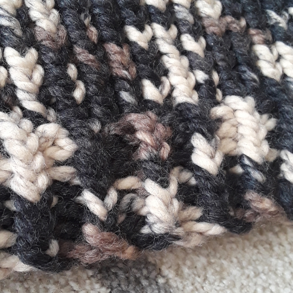 Knit beanie - Picture 2 of 3